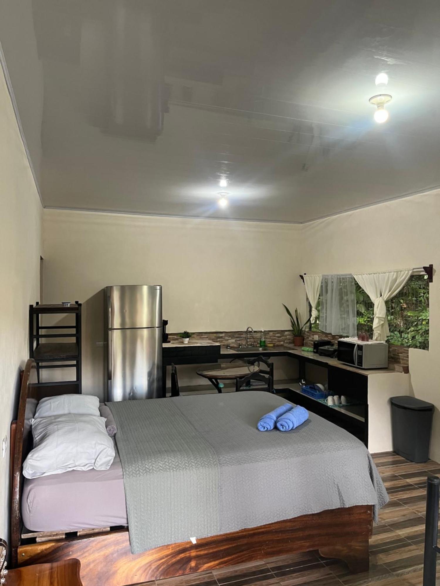 Casa Escondida Apartments Мануел Антонио Екстериор снимка